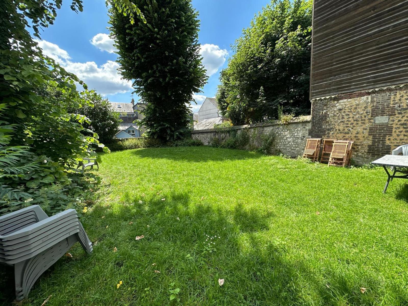 ルーアンViens Dans Mon Beau Jardin ! 012アパートメント エクステリア 写真
